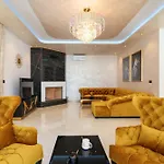 Golden Lion * Primosten