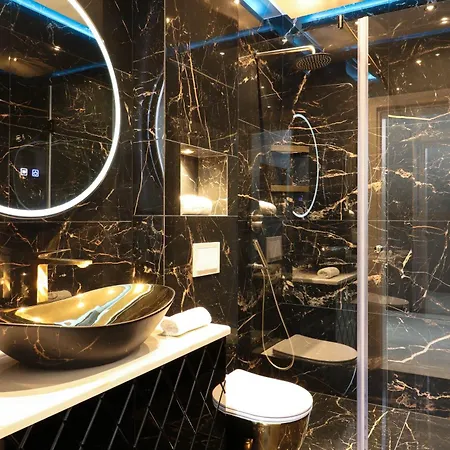 Golden Lion Primosten