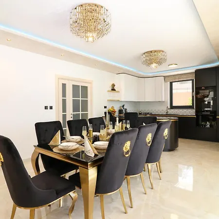 Golden Lion Villa Primosten